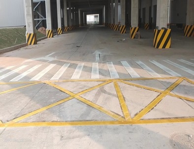 大连大连厂区道路标线施工