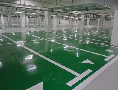 大连大连小区停车场标线